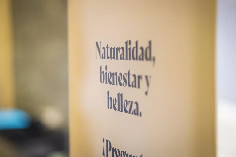 Lema Clínica Román Mesa
